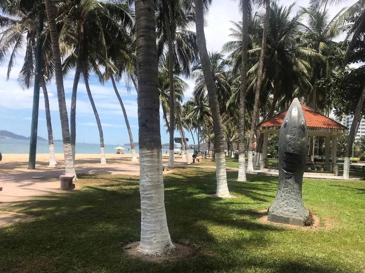 Grand Beach Hotel Nha Trang